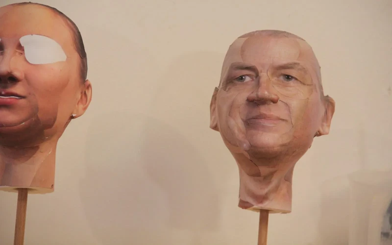 Isabel Alonso Pola – puppet making